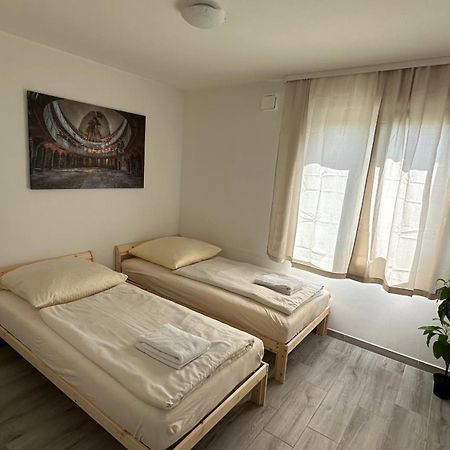Modern Living Studio Kueche Netflix Inklusive Top Lage Norimberk Exteriér fotografie